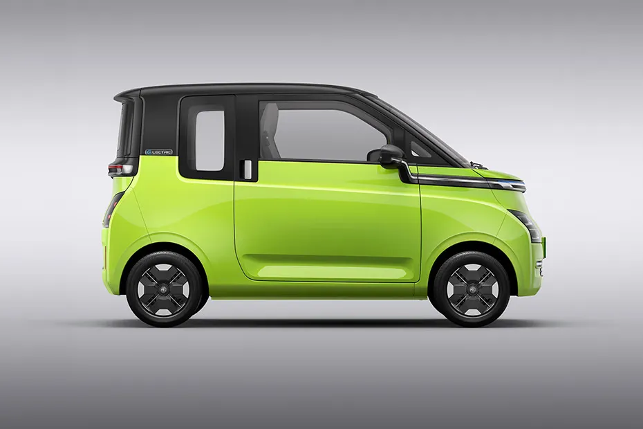 MG Comet EV Car Finance Plan दो लाख डाउन पेमेंट के बाद कितनी बनेगी EMI जानिए पूरी गणना