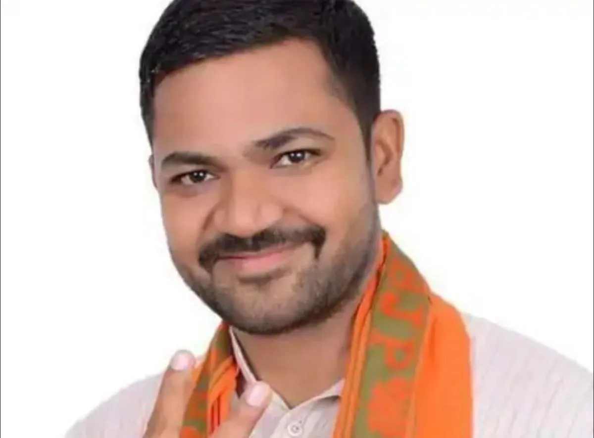 मुरादाबाद में बैंक चुनाव के नाम पर दबंगई: नामांकन रोकने के लिए ग्राम प्रधान का अपहरण, बीजेपी नेता समेत 6 पर FIR