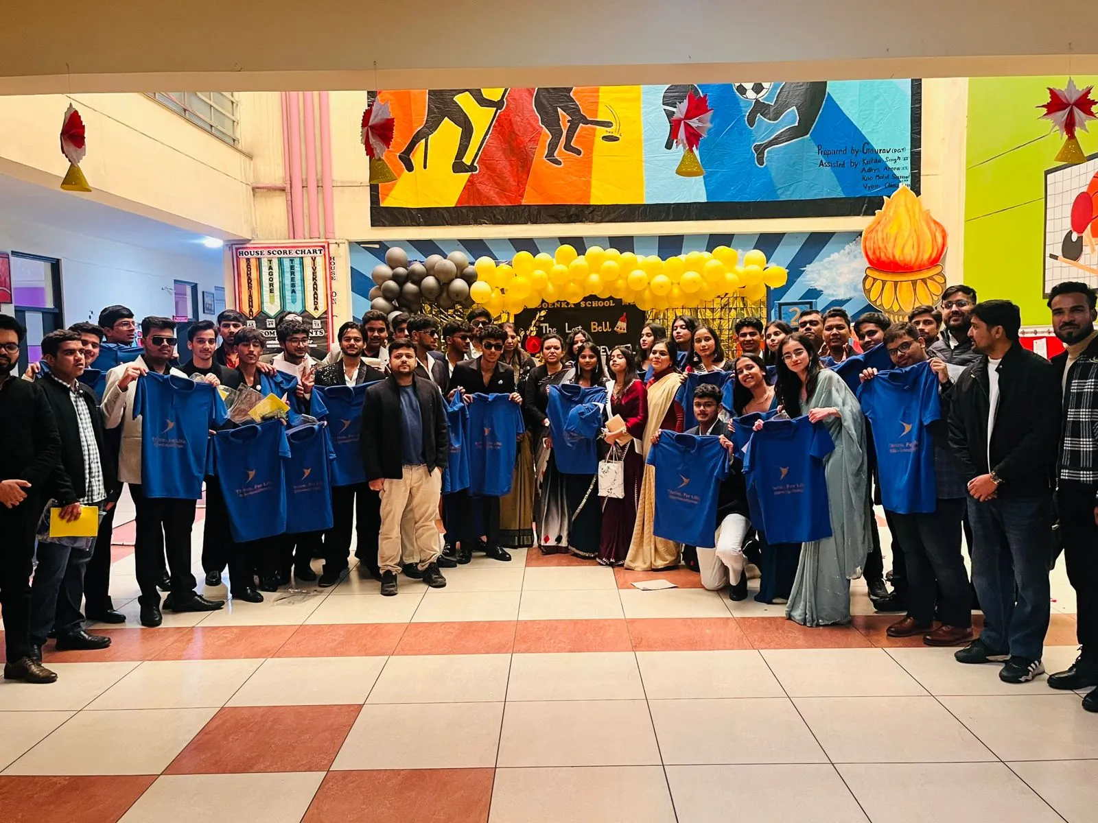 मुज़फ्फरनगर में जी. डी. गोयनका पब्लिक स्कूल में कक्षा 12 के विद्यार्थियों को भावभीनी विदाई