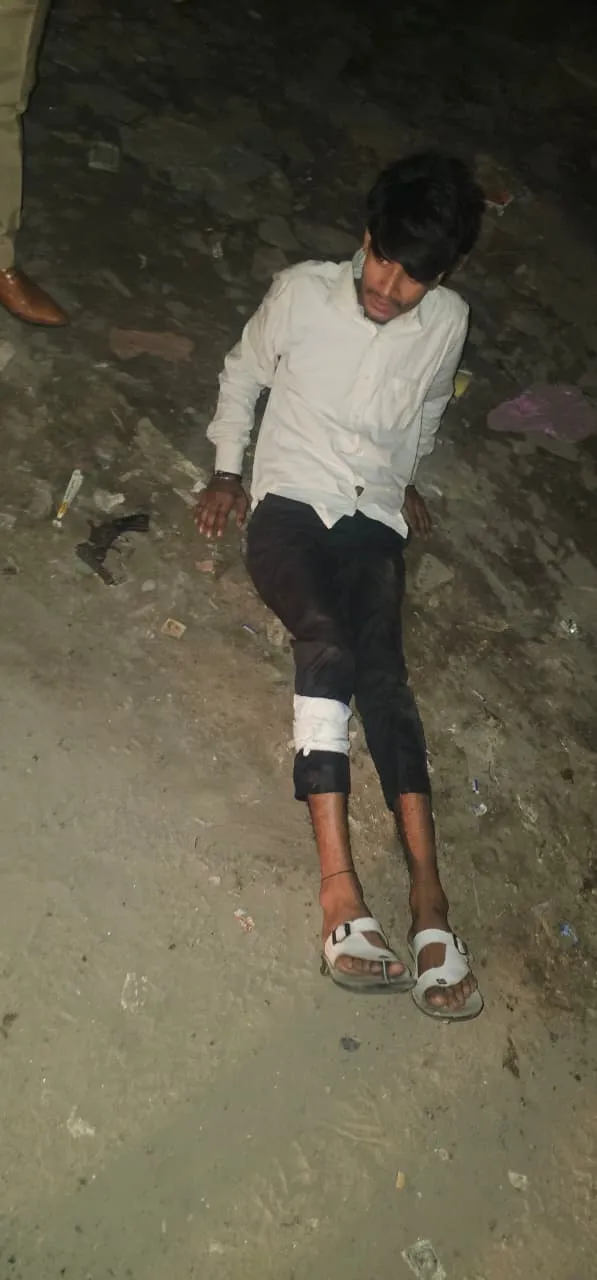 गाजियाबाद: थाना खोडा के दोहरे हत्याकांड के दो वांछित अभियुक्त पुलिस मुठभेड़ में गिरफ्तार