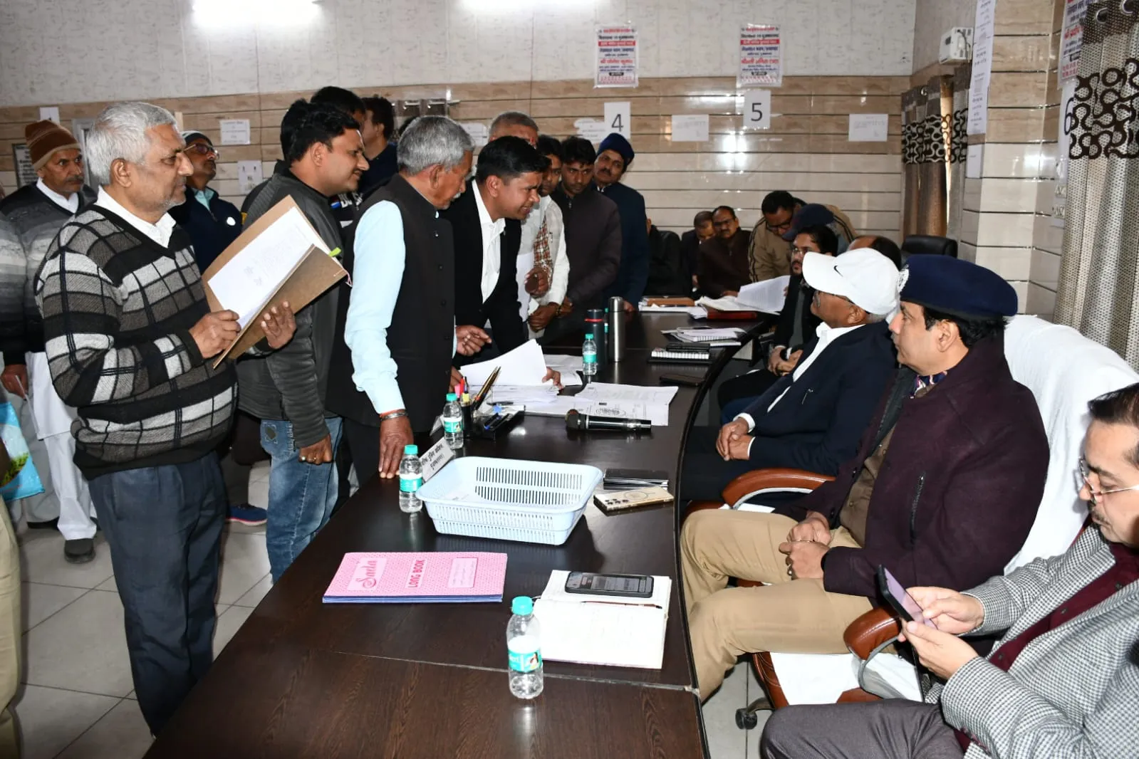 मुजफ्फरनगर तहसील सदर में सम्पूर्ण समाधान दिवस, जिलाधिकारी व एसएसपी ने सुनी जनसमस्याएं