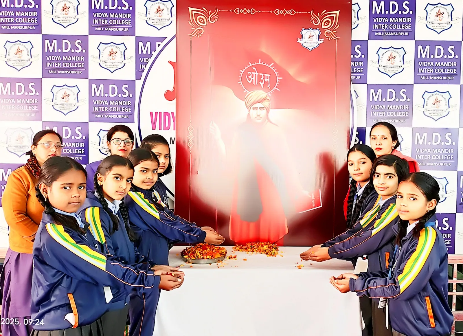 मुजफ्फरनगर में महर्षि दयानन्द सरस्वती जयन्ती पर एमडीएस विद्या मन्दिर इंटर कॉलेज में वैदिक यज्ञ एवं प्रेरणादायी कार्यक्रम आयोजित