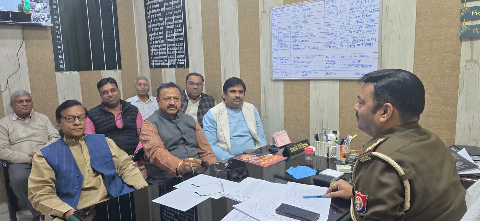 मुजफ्फरनगरः महाराजा अग्रसेन मार्ग का शिलापट्ट तोड़े जाने पर वैश्य समाज में उबाल, एसओ सिविल लाइंस से मिला प्रतिनिधिमंडल