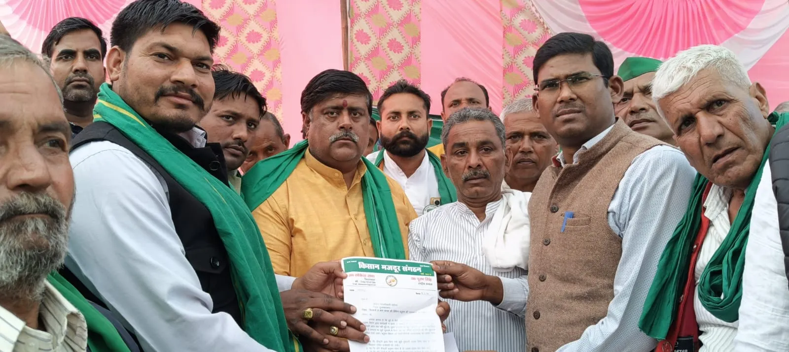 मुजफ्फरनगर में प्रदूषण और झूठे मुकदमों पर भड़के किसान: एक हफ्ते का अल्टीमेटम, मांगें पूरी न होने पर शहर की सीमाएं सील करने की चेतावनी