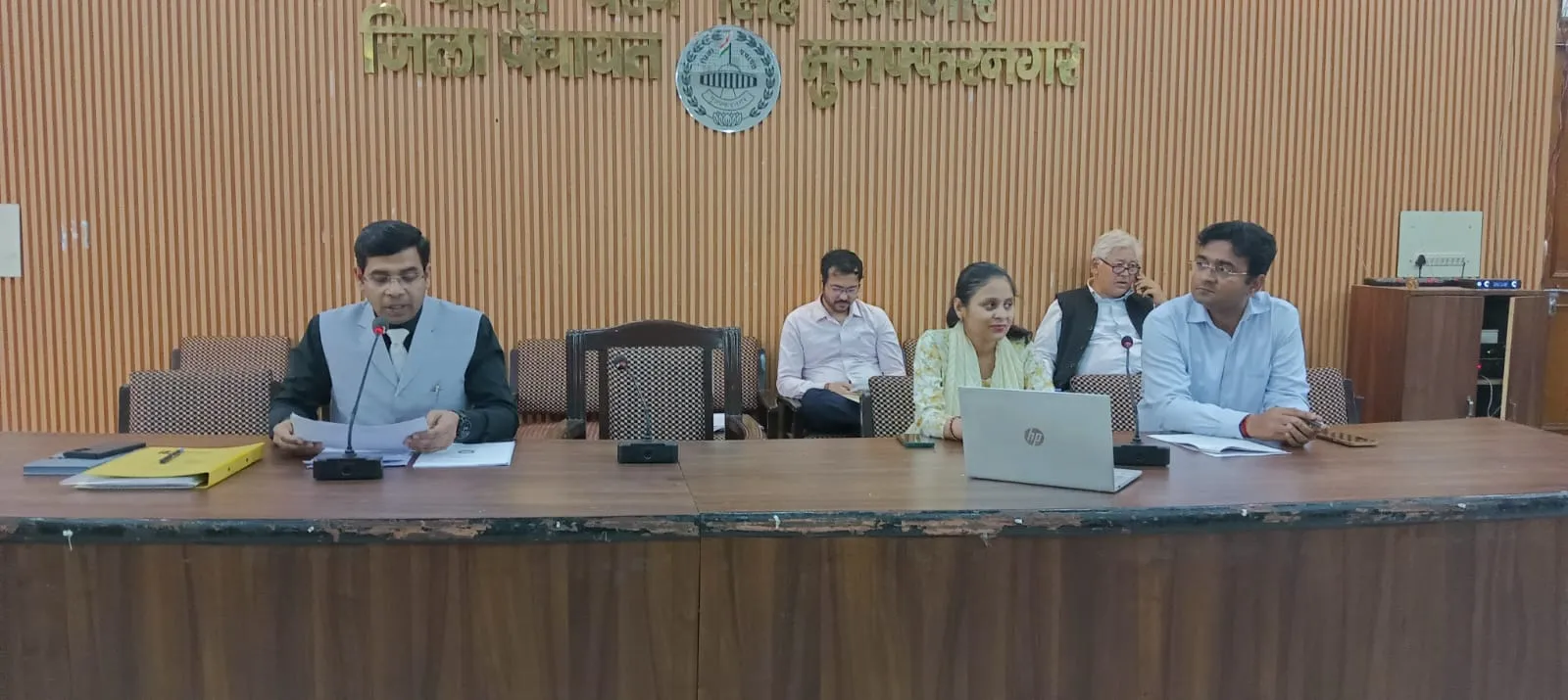 मुजफ्फरनगर: एडीएम वित्त एवं राजस्व ने आईजीआरएस और सीएम डैशबोर्ड की समीक्षा की, गुणवत्तापूर्ण निस्तारण के निर्देश