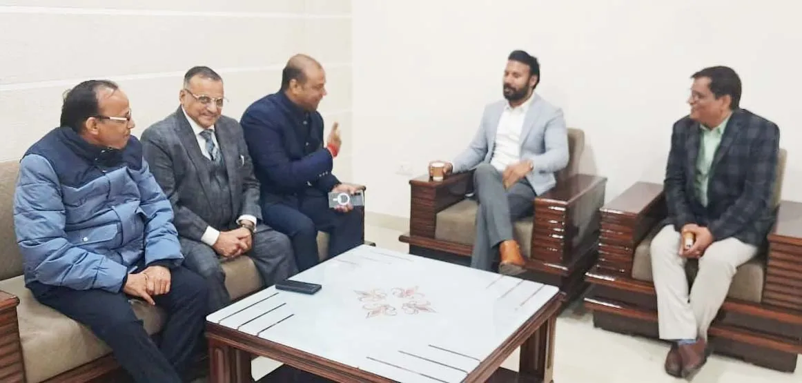 शामली औद्योगिक क्षेत्र में जलभराव पर डीएम ने दिए नाले सुधार के निर्देश