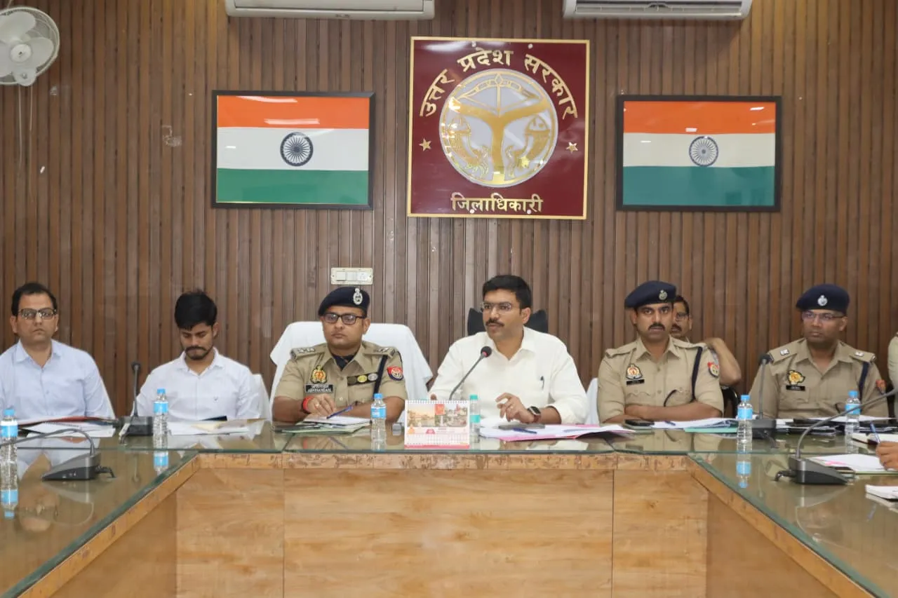 सहारनपुर : ईद की तैयारियों के संबंध में शांति समिति, आयोजकों एवं अधिकारियों की हुई बैठक