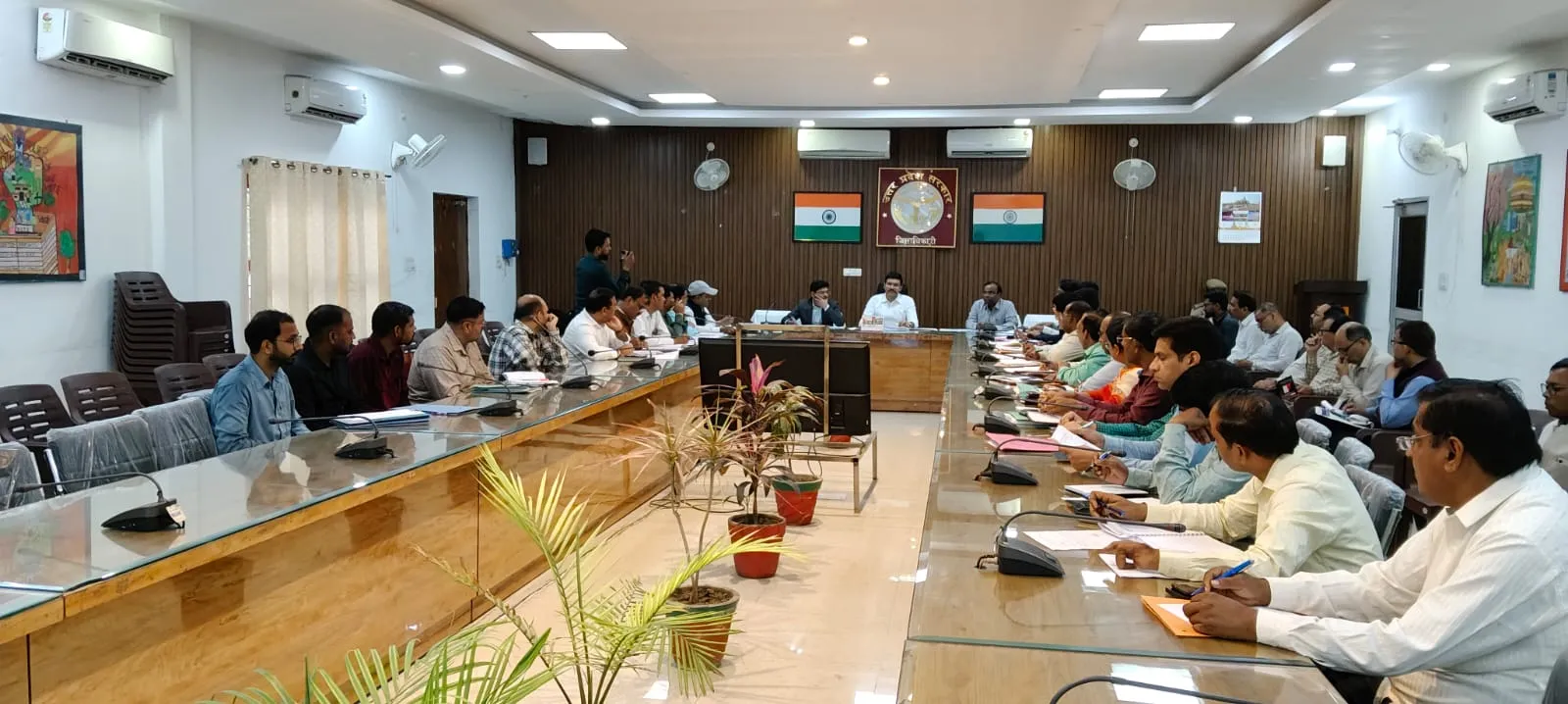 सहारनपुर: जनगणना-2027 की तैयारियों के लिए जिला स्तरीय बैठक, डिजिटल प्रक्रिया पर विशेष जोर