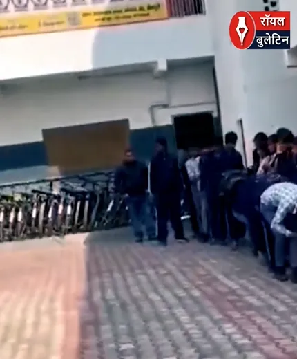 मैनपुरी के स्कूल में अनुशासन के नाम पर सज़ा? वीडियो वायरल होने के बाद मचा हड़कंप