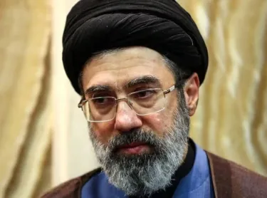 ईरान में नए युग की शुरुआत: खामेनेई के बेटे मुज्तबा खामेनेई बने ईरान के सुप्रीम लीडर