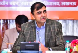 एक करोड़ रिश्वत मामले में सस्पेंड IAS अभिषेक प्रकाश बहाल, एक साल पहले हुए थे निलंबित, बिजनेसमैन ने की थी शिकायत