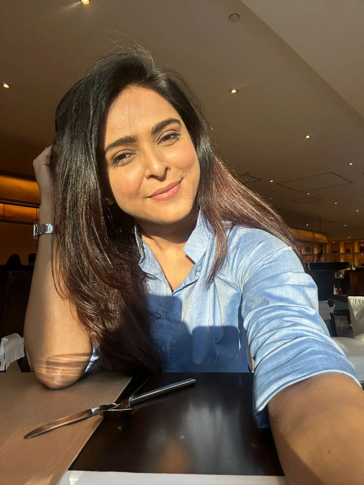 मधुरिमा तुली का कुर्ती चार्म: सादगी और ग्लैमर का परफेक्ट मेल, फैंस हुए कायल