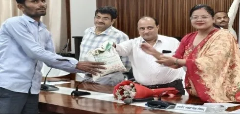 पीएम किसान निधि की 22वीं किस्त जारी, मुरादाबाद के किसानों के खातों में पहुंचेंगे 48.54 करोड़ रुपये