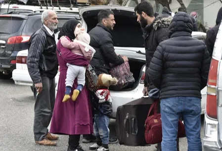 ईरान में मानवीय संकट: 32 लाख लोग बेघर, शरणार्थी शिविरों में क्षमता से अधिक भीड़