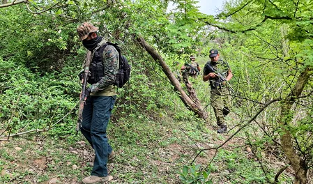 जम्मू-कश्मीर के सांबा में अंतरराष्ट्रीय सीमा के पास स्थित गांव में हुआ विस्फोट, जांच जारी