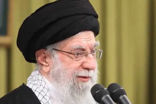 अमेरिकी इजरायली हमलों में ईरान के सुप्रीम नेता खामेनेई की मौत, राष्ट्रपति सहित तीन लोगों की परिषद ने संभाली बागडोर