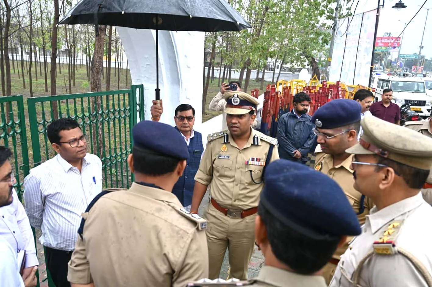 सहारनपुर में ईद-उल-फितर की सुरक्षा को लेकर पुलिस ने की बड़ी तैयारी, ईदगाह का निरीक्षण