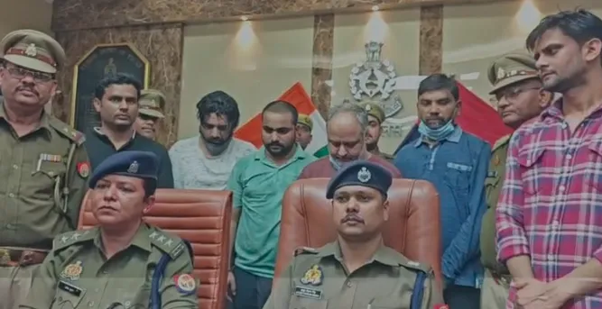 मेरठ: करोड़पति ठग गिरोह का भंडाफोड़, फर्जी आरटीजीएस के खेल में चार गिरफ्तार, 80 लाख के जेवर बरामद