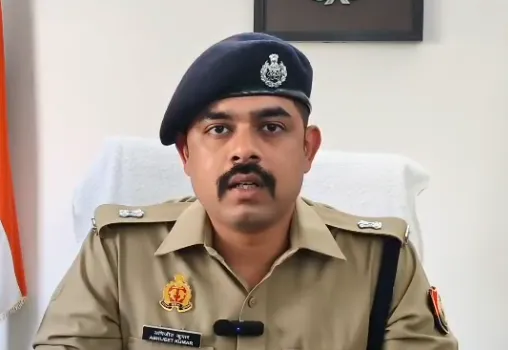 मेरठ: बिसौला में रास्ते के विवाद में खूनी संघर्ष और फायरिंग, पीड़ित पक्ष से मिलने पहुंचे संगीत सोम का विवादित बयान वायरल