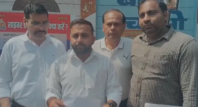 नोरा फतेही के नए गाने पर मेरठ में भारी आक्रोश, एसएसपी ऑफिस पर गूंजे ‘बॉलीवुड मुर्दाबाद’ के नारे