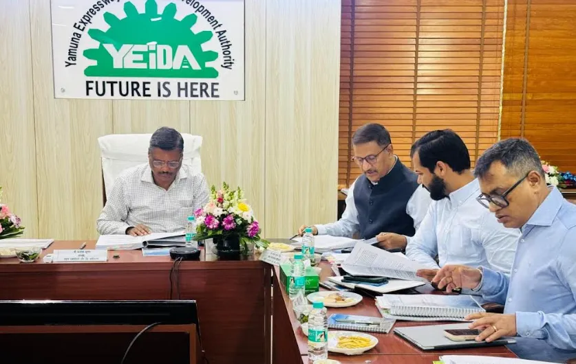 यीडा की बोर्ड बैठक में परिसम्पत्तियों के आवंटन व बिड दरों में हुई वृद्धि, वित्तीय वर्ष 2026-27 का बजट पास