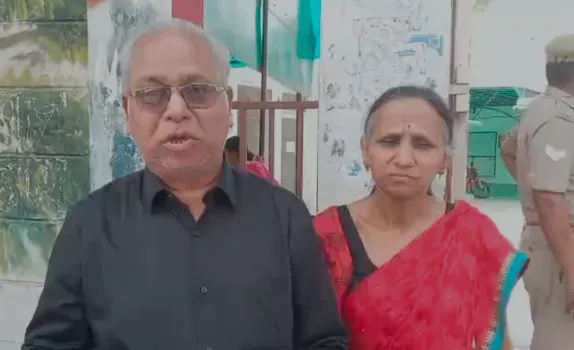 मेरठ: ससुराल पक्ष के 'टॉर्चर' से युवक की मौत! गमगीन पिता ने कमिश्नर से लगाई न्याय की गुहार