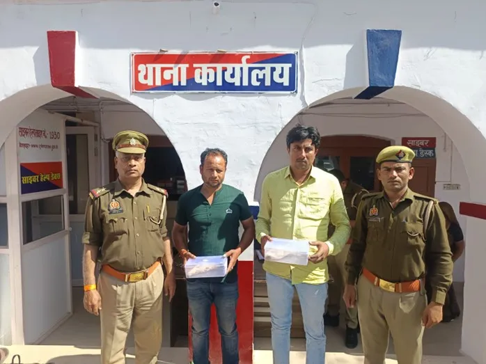 पेट्रोल के पैसे मांगे तो कर दी फायरिंग, पुलिस ने 2 हमलावरों को किया गिरफ्तार