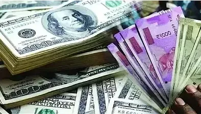 रुपया 64 पैसे गिरा, पहली बार 93 प्रति डॉलर के पार