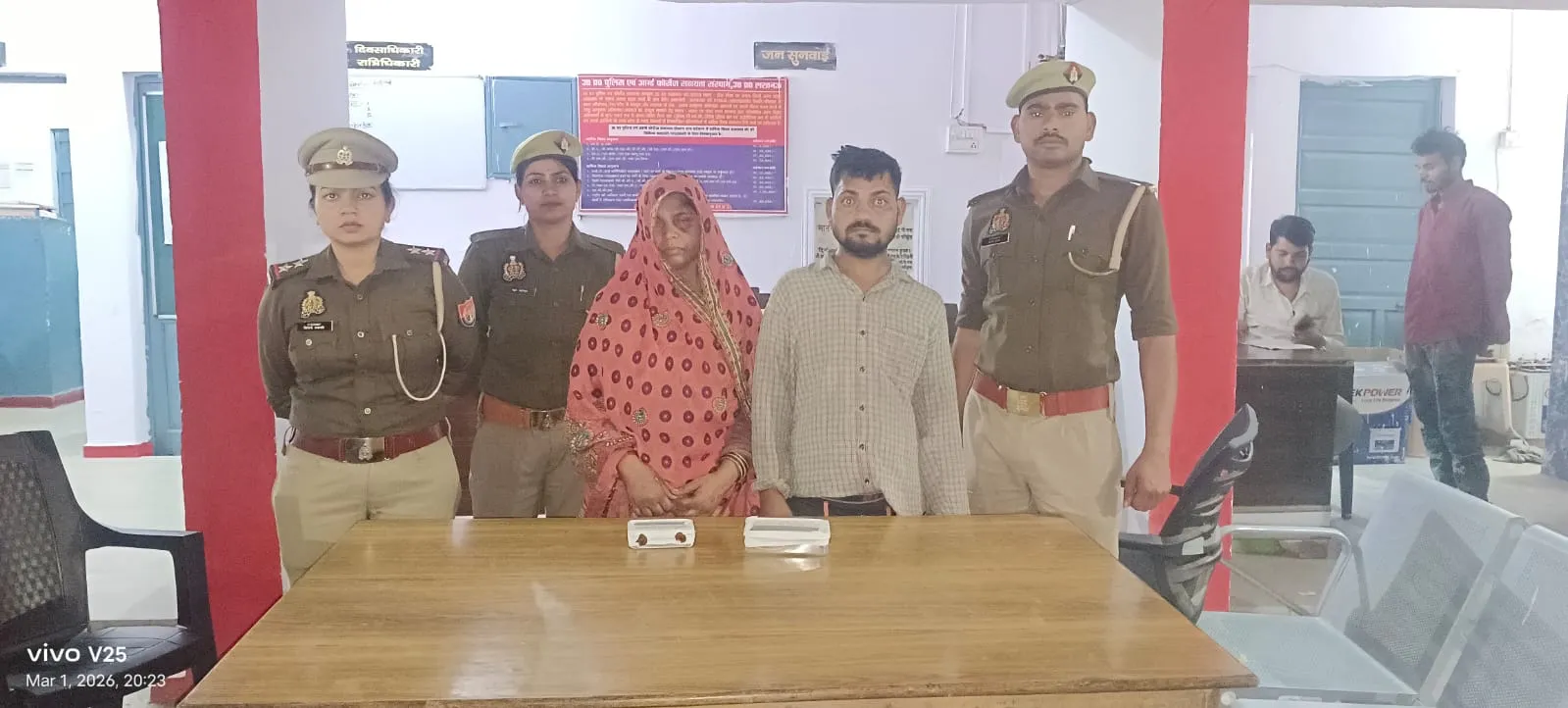 महोबा के चर्चित किरन पुरवार हत्याकांड का खुलासा, नौकरानी ने बेटे संग की थी हत्या, दोनों गिरफ्तार