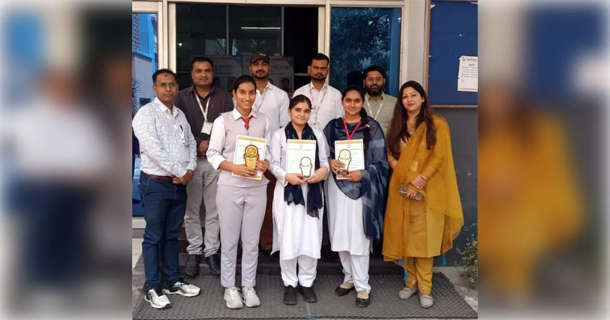 एसडी कॉलेज ऑफ कॉमर्स के छात्रों का उत्कृष्ट प्रदर्शन: एम.कॉम परीक्षा में शत-प्रतिशत सफल रहे छात्र