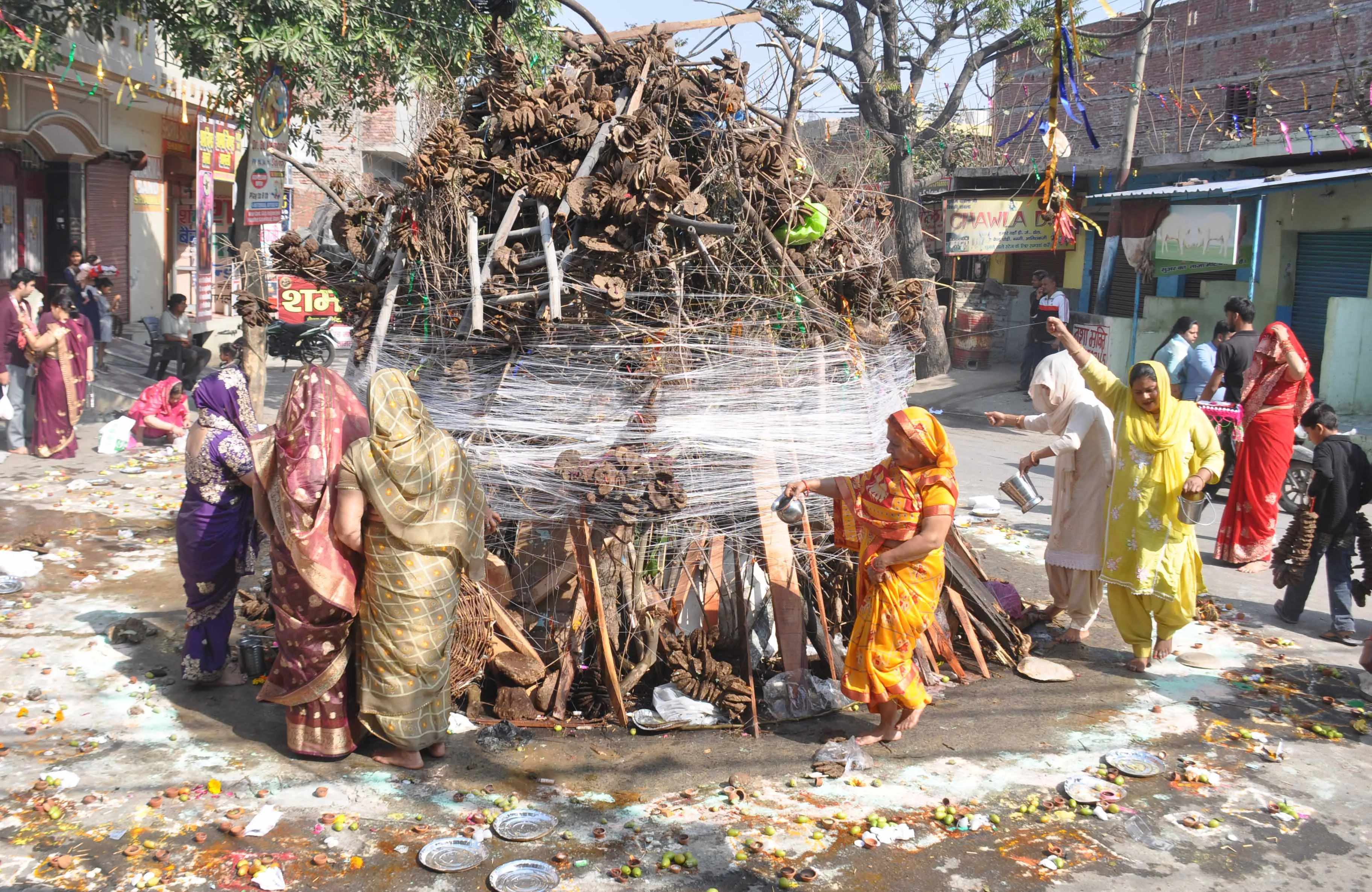 शामली में होली पूर्व होलिका पूजन 2026 का उत्साहपूर्ण और शांतिपूर्ण आयोजन