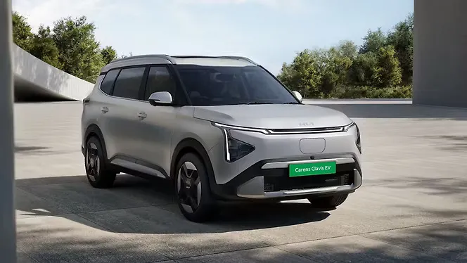 Kia Carens Clavis EV का धमाका अब आएगा 6 सीटर वर्जन GT Line और X Line भी जल्द लॉन्च