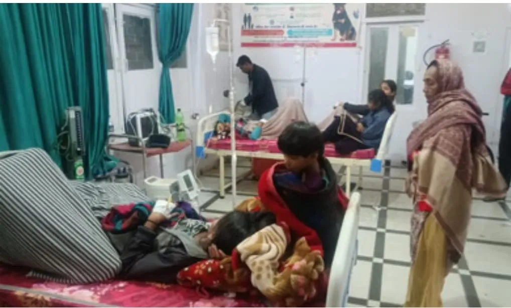 बिजनौर में कुट्टू का जहरीला आटा खाने से कोहराम, एडीएम सहित 30 से अधिक लोग बीमार