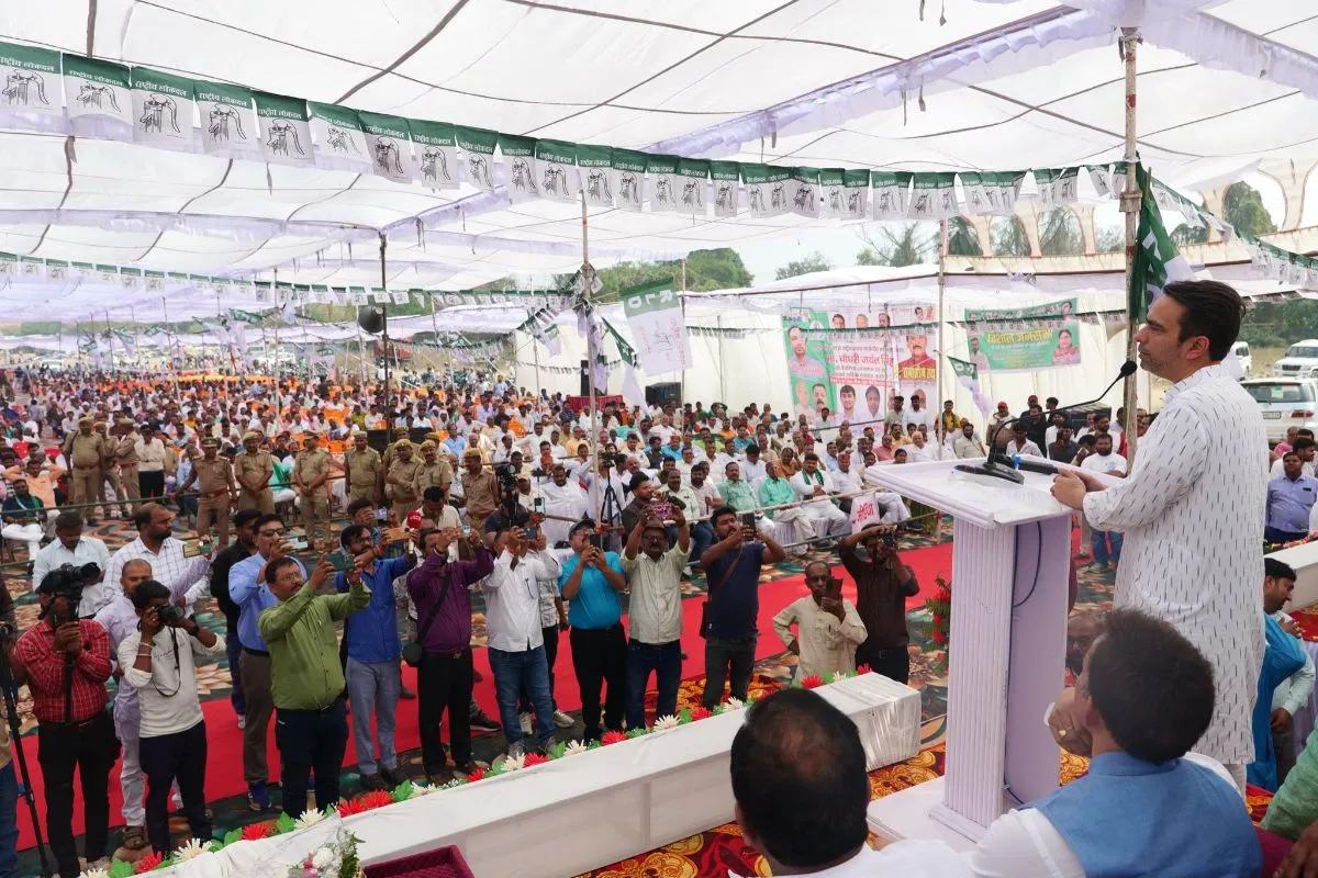 देवरिया में जयंत चौधरी का सपा पर तीखा हमला— 