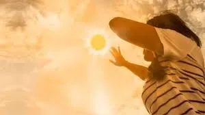 मार्च शुरू होते ही तपने लगा मध्य प्रदेश, कई जिलों में 33 से 35 डिग्री पार तेज धूप,  बीच मार्च में 40 डिग्री तक पहुंच सकता है तापमान