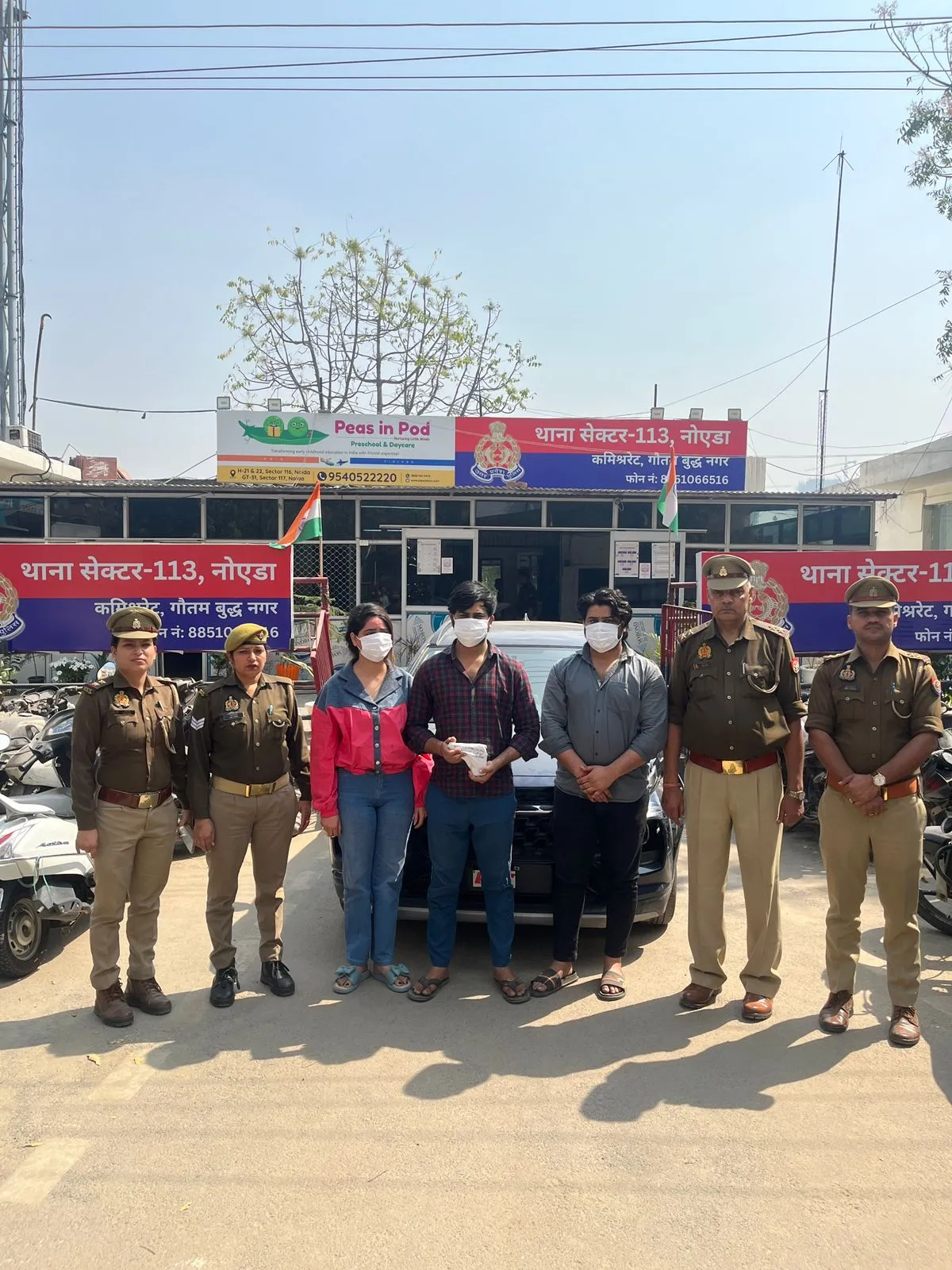 नोएडा: होली के दिन युवक की सरेआम हत्या, युवती समेत तीन गिरफ्तार, बाल अपचारी पुलिस अभिरक्षा में