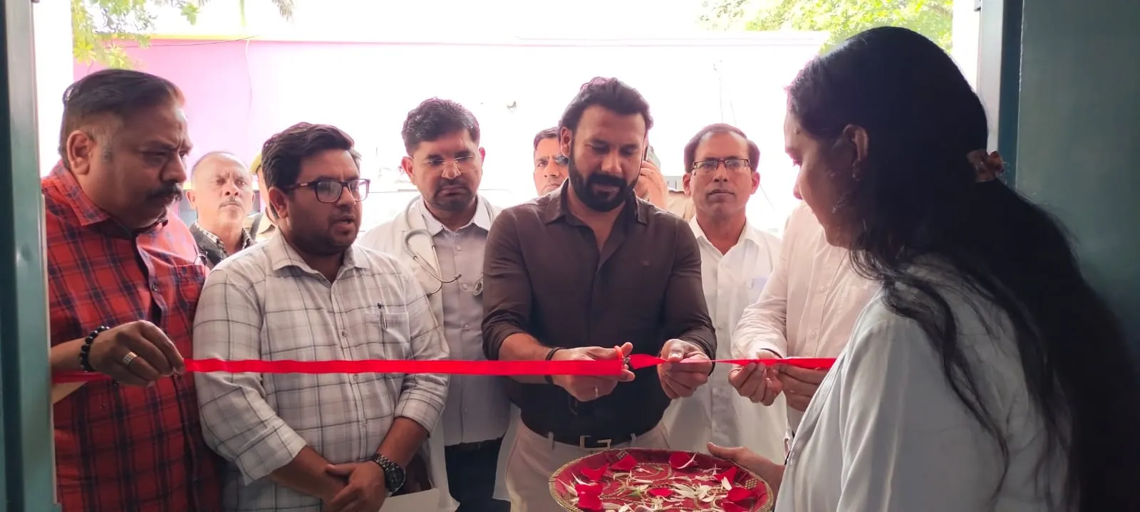 शामली: बालिकाओं को सर्वाइकल कैंसर से बचाने के लिए एचपीवी टीकाकरण अभियान का आगाज