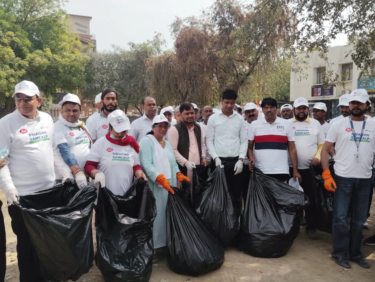 ग्रेनो में ‘सफाई मित्र सार्थक पहल‘ का आगाज, सेक्टर अल्फा टू में जागरुकता कार्यक्रम 