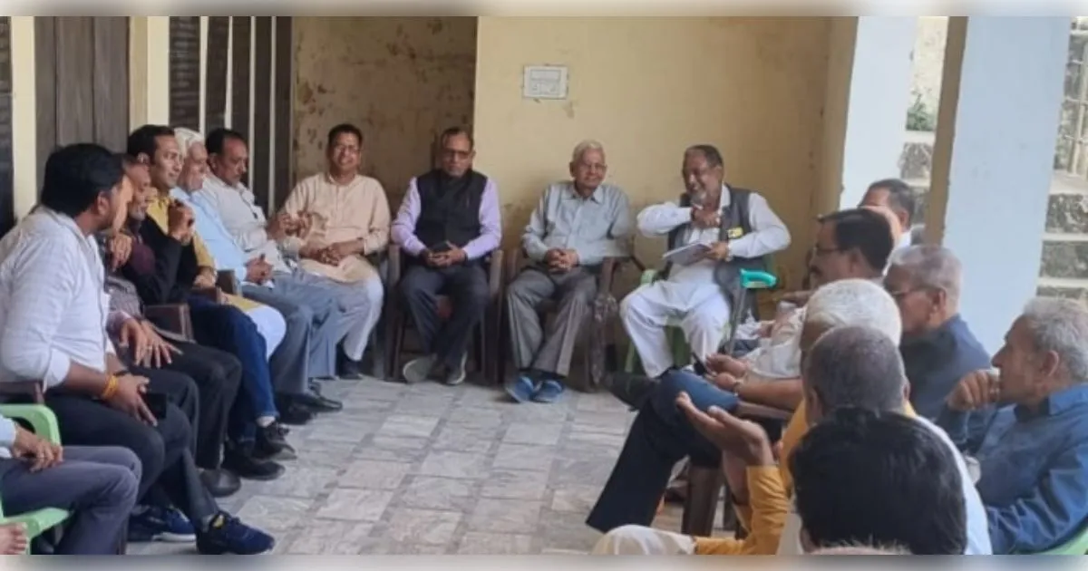 मुजफ्फरनगर के खतौली में अबीर-गुलाल से ब्राह्मण महासभा ने मनाया होली मिलन, प्रकटोत्सव की तैयारियां शुरू