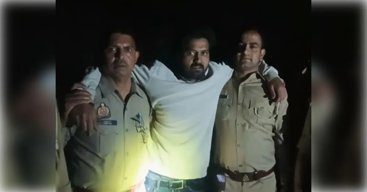 मुजफ्फरनगर: खतौली में शिक्षक के घर चोरी का खुलासा, मुठभेड़ के दौरान दबोचा बदमाश,नकदी और चांदी के जेवरात बरामद