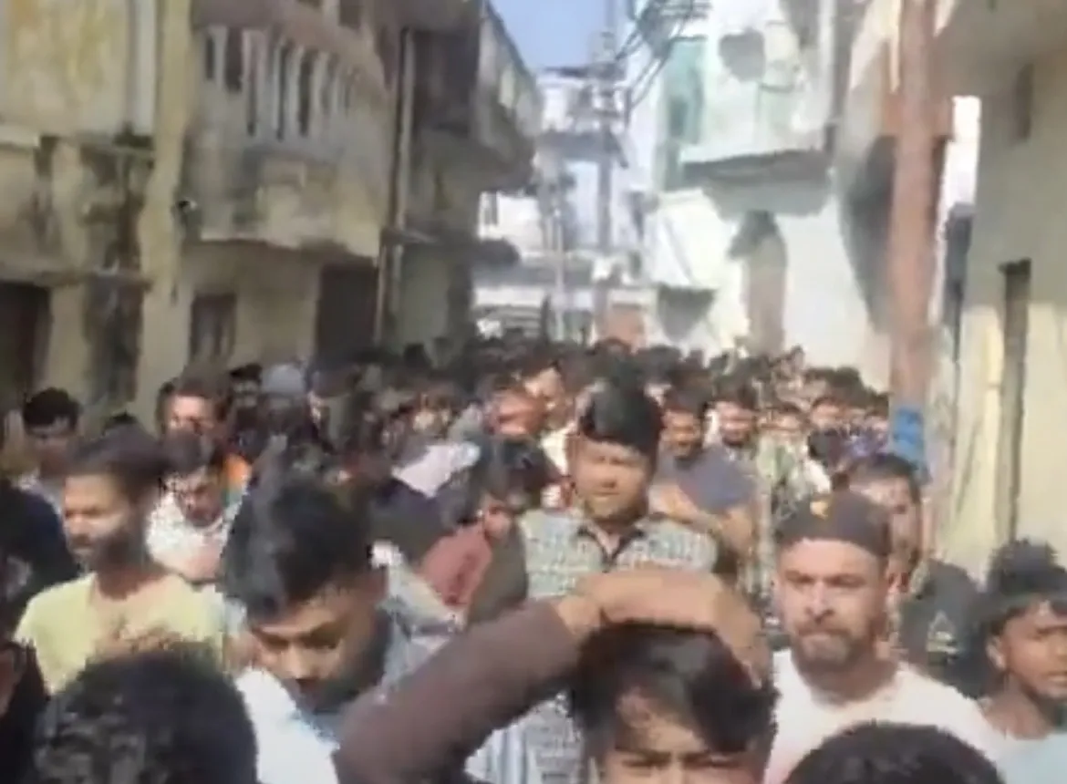 अमरोहा: नौगावां सादात में मातमी जुलूस, शिया समुदाय में शोक और आक्रोश