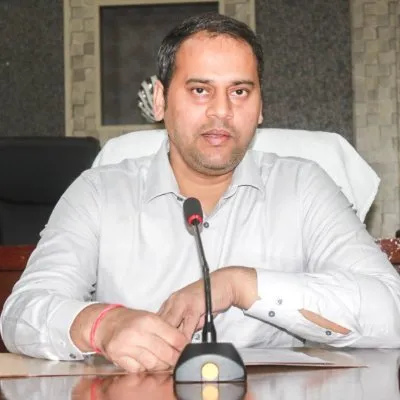 मुरादाबाद में सख्ती: त्योहारों और परीक्षाओं के मद्देनजर 26 अप्रैल तक धारा 163 लागू