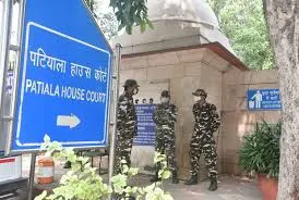 दिल्ली की पटियाला हाउस कोर्ट ने 14 जेएनयू छात्रों की रिहाई का दिया आदेश