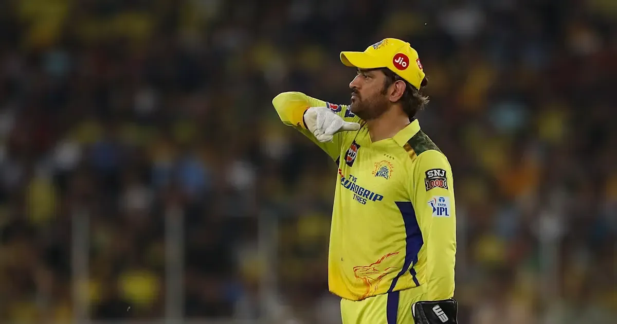 IPL 2026 में क्या आखिरी बार पीली जर्सी में दिखेंगे एमएस धोनी जानें चेन्नई सुपर किंग्स का बड़ा प्लान