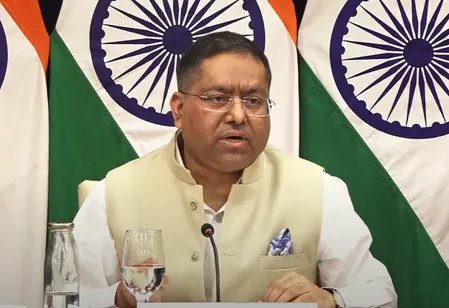 मिडिल-ईस्ट में जहाज पर हमले में दो भारतीयों की मौत, एक लापता: विदेश मंत्रालय