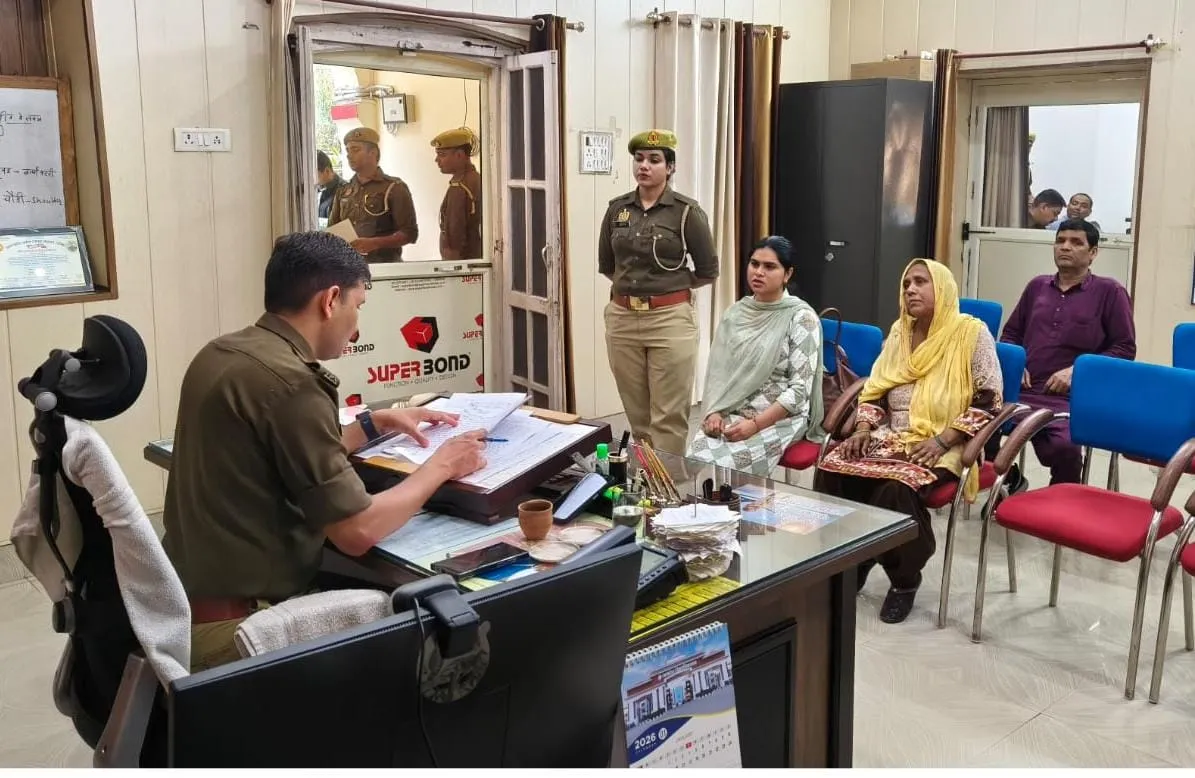 मुजफ्फरनगर: एसपी सिटी ने सुनी फरियादियों की समस्याएं, शिकायतों के त्वरित निस्तारण के दिए निर्देश