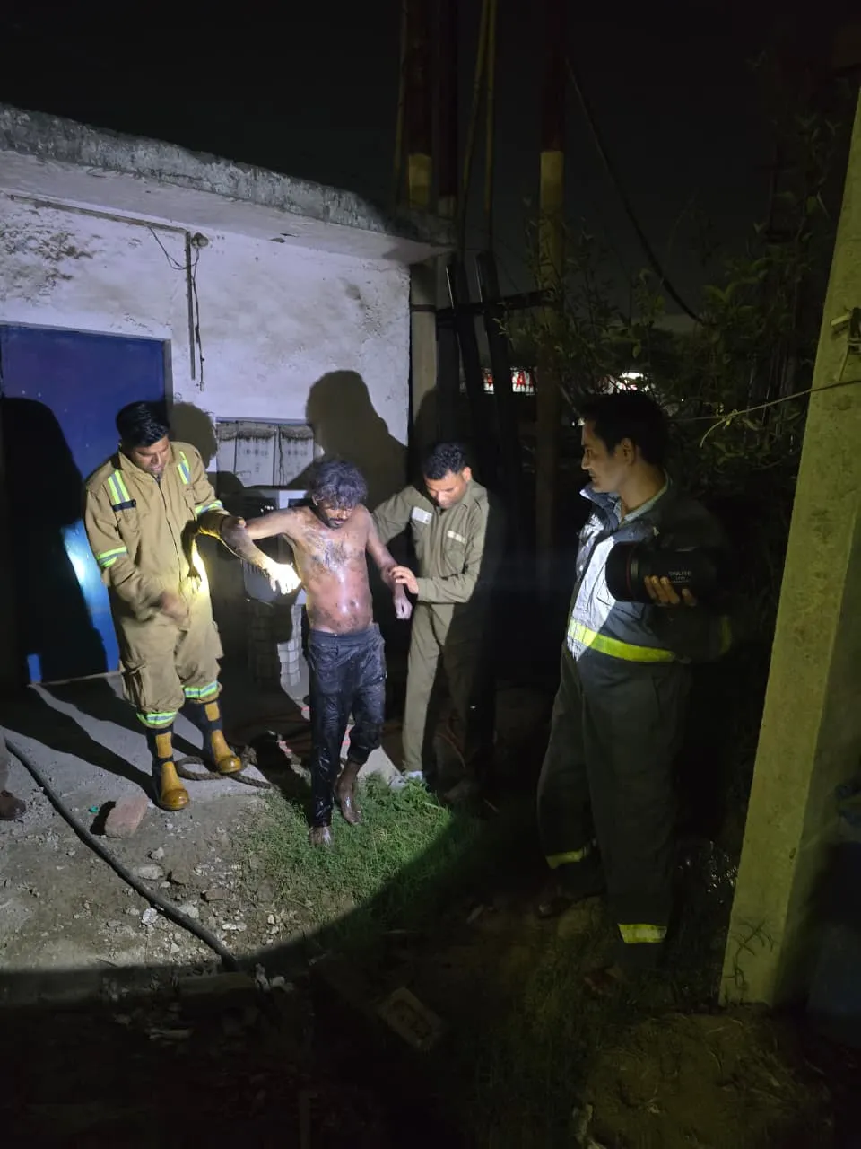 गाजियाबाद: साहिबाबाद में खुले नाले ने ली 'परम' की परीक्षा, नगर निगम की लापरवाही से फिर टला बड़ा हादसा