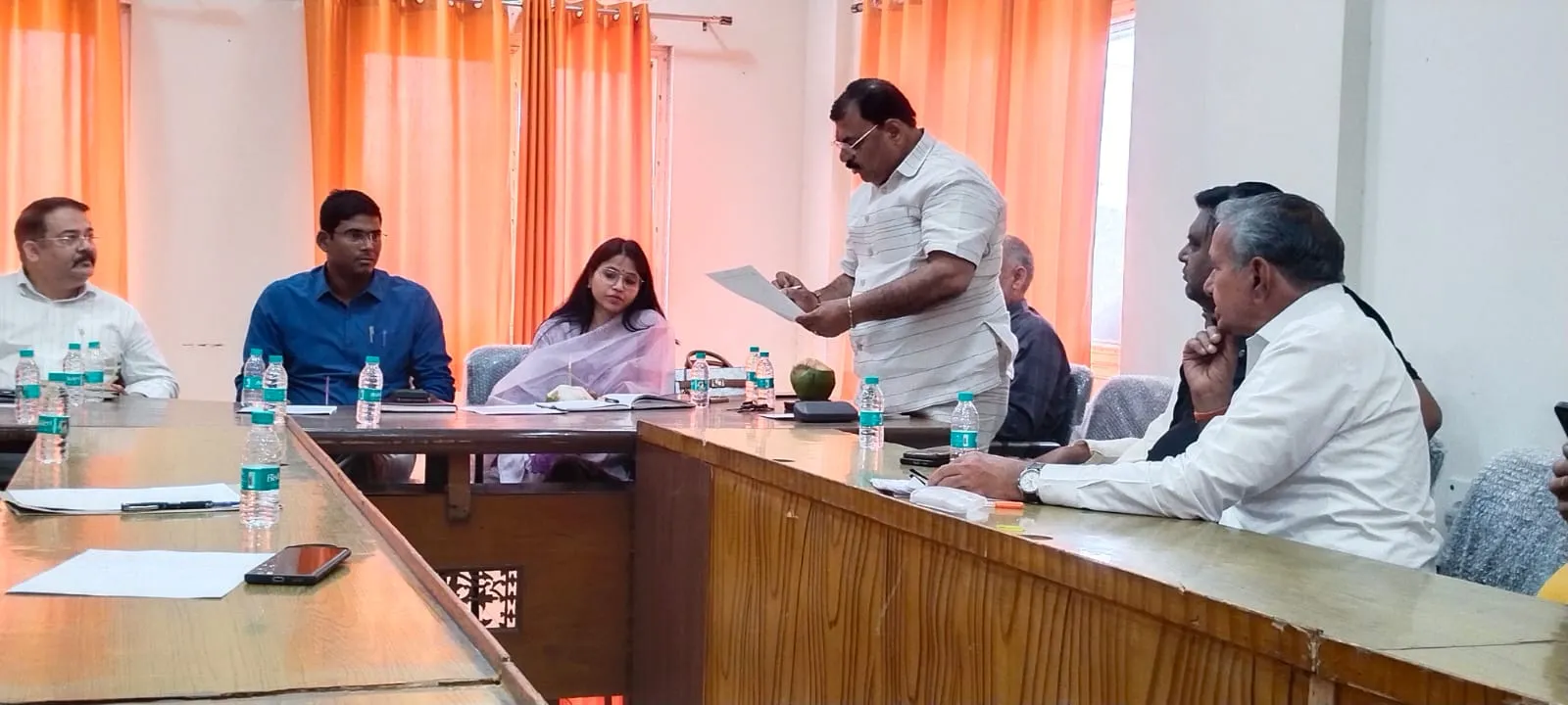 मुजफ्फरनगरः मंडी में व्यापारियों की समस्याओं पर हुई अहम बैठक, जीएसटी और मंडी व्यवस्थाओं पर दिए गए निर्देश