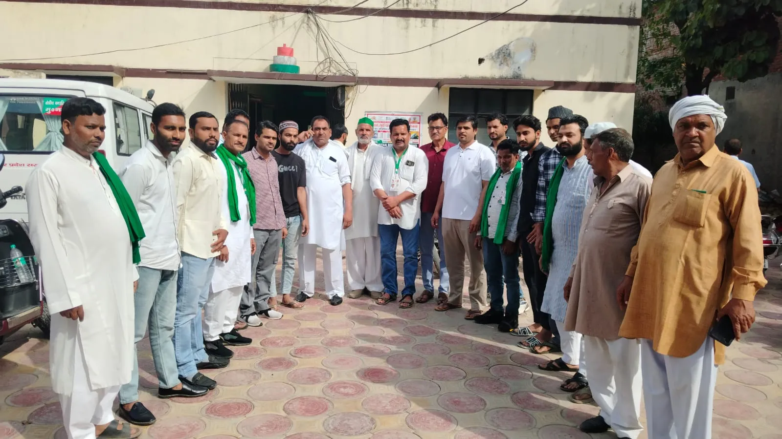 मुजफ्फरनगर: शुक्रताल वन रेंज में पेड़ों की कटाई और वन भूमि पर अवैध खेती के आरोप, भाकियू ने डीएम को सौंपा ज्ञापन