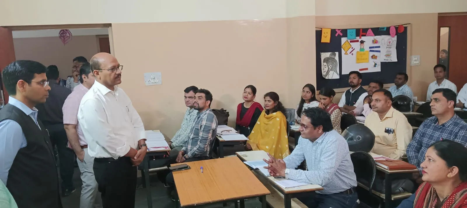 मुजफ्फरनगर: जनगणना-2027 की तैयारी तेज, जिलाधिकारी ने फील्ड ट्रेनरों को सिखाए बारीकी के गुर